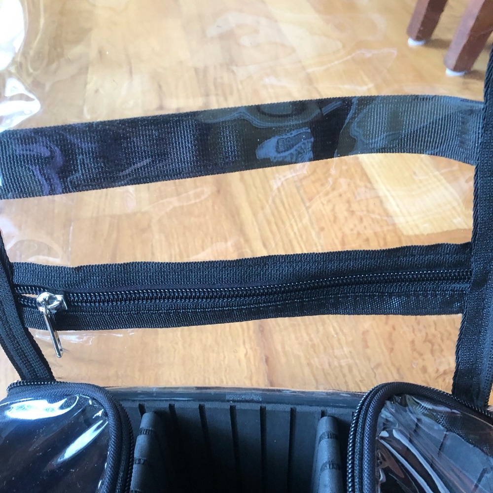 Makeup/ brush clear travel bag - Picture 4 of 5